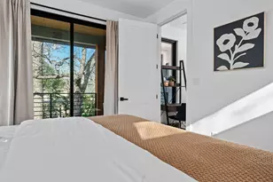 910 Tillery St, Austin, TX 78702 - Photo 32