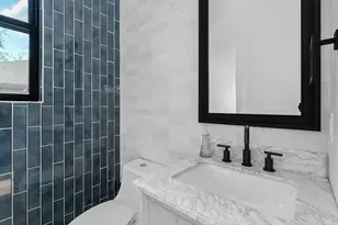 910 Tillery St, Austin, TX 78702 - Photo 10