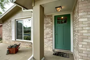 11108 Applewood Dr, Austin, TX 78758 - Photo 4