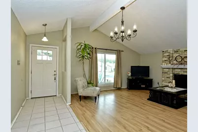 11108 Applewood Drive, Austin, TX 78758 - Photo 6