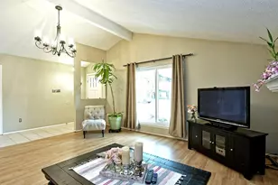 11108 Applewood Dr, Austin, TX 78758 - Photo 8