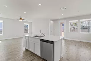 205 Riverhill Cv, Georgetown, TX 78628 - Photo 10