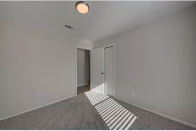 3206 Barnsley Drive, Austin, TX 78745 - Photo 32