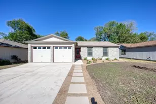 3206 Barnsley Dr, Austin, TX 78745 - Photo 2