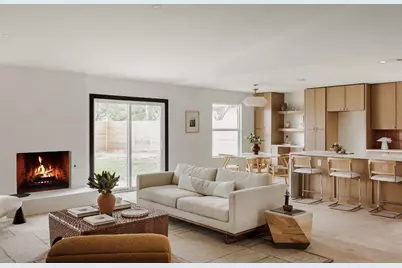 2009 Lear Lane, Austin, TX 78745 - Photo 4