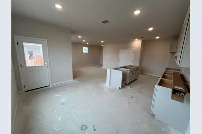 137 Clover Bend, Liberty Hill, TX 78642 - Photo 14