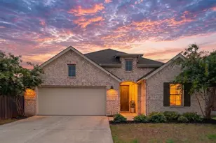 360 Jefferson Dr, Kyle, TX 78640 - Photo 1