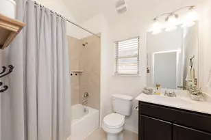 360 Jefferson Dr, Kyle, TX 78640 - Photo 16