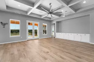 160 Red Stag Ct, Lampasas, TX 76550 - Photo 6