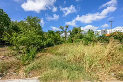 1812 Clifford Avenue, Austin, TX 78702 - Photo 4
