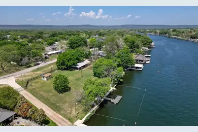 3625 Sagebrush Trail, Kingsland, TX 78639 - Photo 16