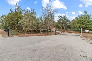 185 Trails End Rd, Driftwood, TX 78620 - Photo 32