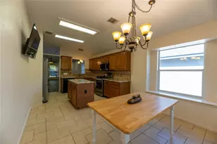 2604 Hutton Ln, Leander, TX 78641 - Photo 12