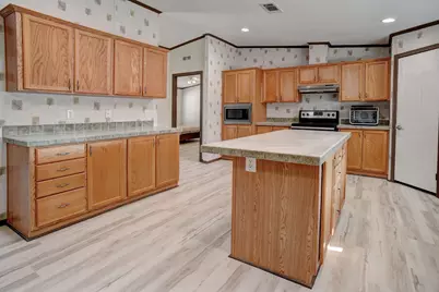 552 S Old Potato Road, Paige, TX 78659 - Photo 12