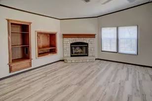 552 S Old Potato Rd, Paige, TX 78659 - Photo 26