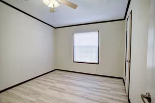 552 S Old Potato Rd, Paige, TX 78659 - Photo 24