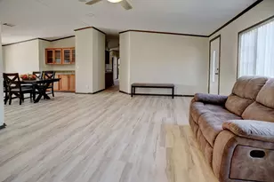 552 S Old Potato Rd, Paige, TX 78659 - Photo 6