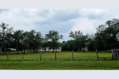552 S Old Potato Road, Paige, TX 78659 - Photo 2