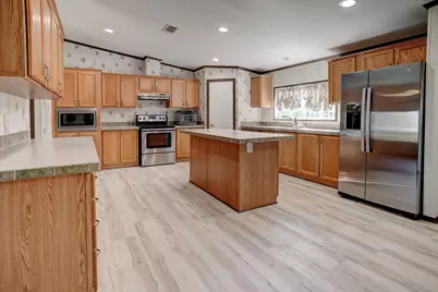 552 S Old Potato Road, Paige, TX 78659 - Photo 10