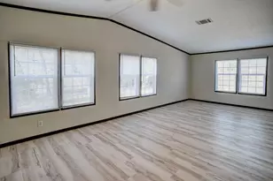 552 S Old Potato Rd, Paige, TX 78659 - Photo 28