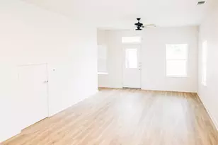 7051 Meadow Lake Blvd, Austin, TX 78744 - Photo 8