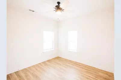 7051 Meadow Lake Boulevard #3103, Austin, TX 78744 - Photo 20