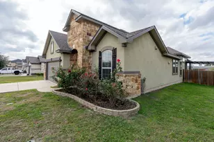 19300 Elk Horn Dr, Pflugerville, TX 78660 - Photo 2