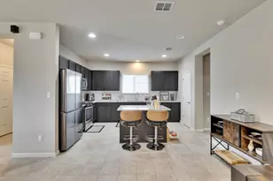 106 Mossycup Dr, San Marcos, TX 78666 - Photo 10