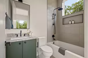 1609 Canterbury St, Austin, TX 78702 - Photo 34