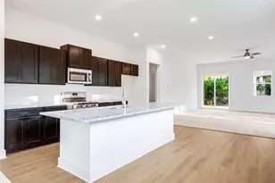 4004 Rock Park Cir, Lago Vista, TX 78645 - Photo 8