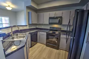 2320 Gracy Farms Ln, Austin, TX 78758 - Photo 2