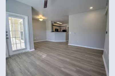 2320 Gracy Farms Lane #1323, Austin, TX 78758 - Photo 6