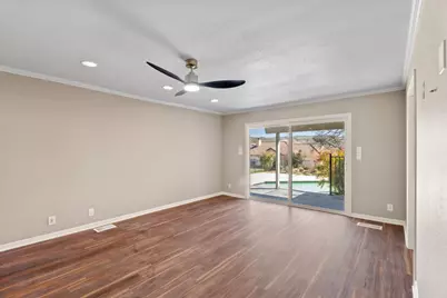 207 Free Rein #1, Horseshoe Bay, TX 78657 - Photo 12