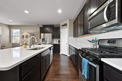 160 Thornless Circle, Buda, TX 78610 - Photo 12