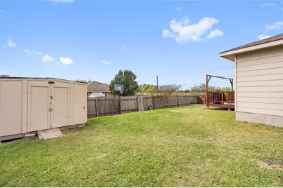 12201 Sky Harbor Drive, Del Valle, TX 78617 - Photo 30