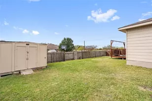 12201 Sky Harbor Dr, Del Valle, TX 78617 - Photo 30