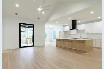 109 E Keanahalululu Lane, Bastrop, TX 78602 - Photo 12