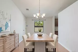 710 Hedgewood Dr, Georgetown, TX 78628 - Photo 4