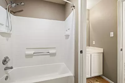 502 Sherwood Court, Georgetown, TX 78628 - Photo 20