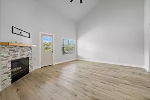 502 Sherwood Ct, Georgetown, TX 78628 - Photo 8