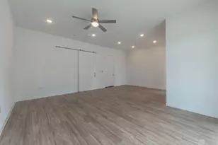 4901 Springdale Rd, Austin, TX 78723 - Photo 14