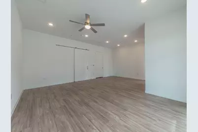 4901 Springdale Road #103, Austin, TX 78723 - Photo 14