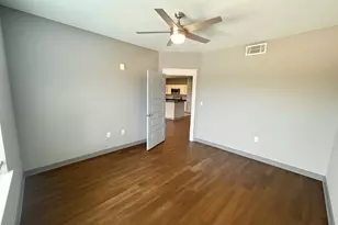 200 Maple Ln, Elgin, TX 78621 - Photo 16