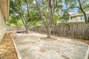 6664 Ruxton Ln, Austin, TX 78749 - Photo 2