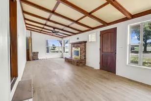 451 Pleasant Grove Rd, Elgin, TX 78621 - Photo 6