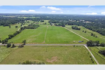 451 Pleasant Grove Road, Elgin, TX 78621 - Photo 28