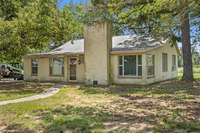 451 Pleasant Grove Road, Elgin, TX 78621 - Photo 2