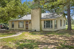 451 Pleasant Grove Rd, Elgin, TX 78621 - Photo 2