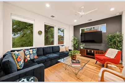1007 E 15th Street #3, Austin, TX 78702 - Photo 8