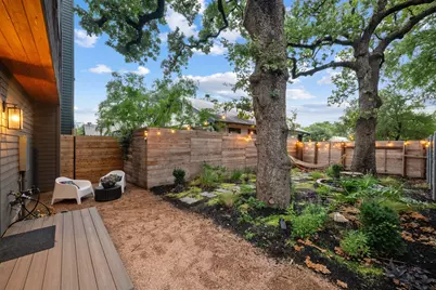 1007 E 15th Street #3, Austin, TX 78702 - Photo 20